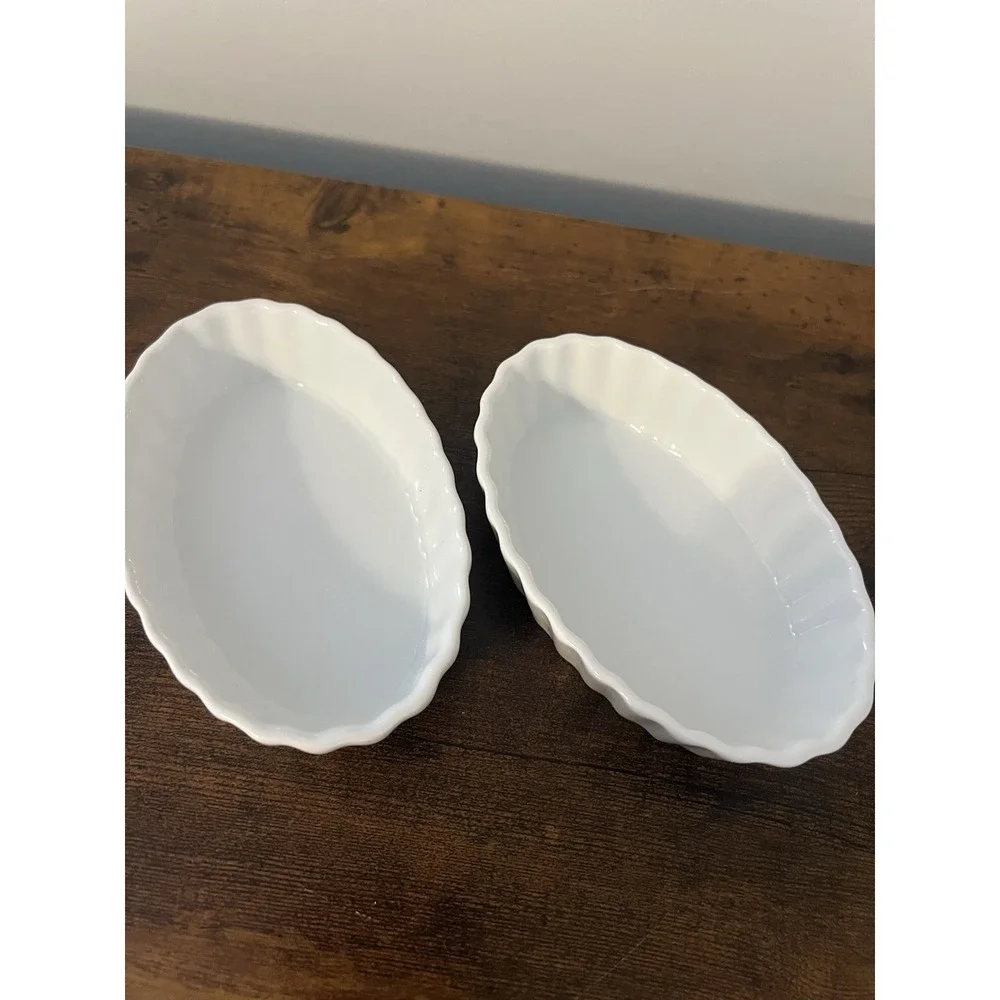 HIC Porcelain Ramekins White Fluted Oven to Table Baking Dishes Set of 2